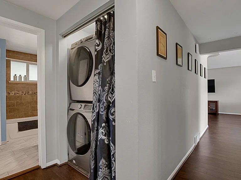 4676 Dudley St — Photo 10