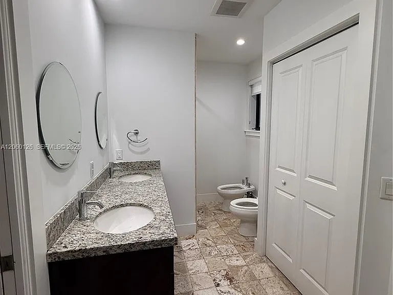 8881 SW 28th St — Photo 29