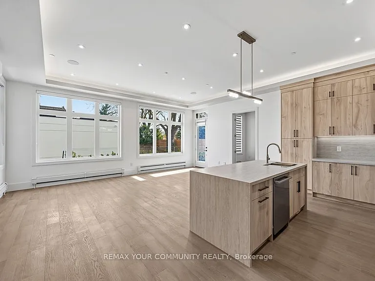 217 Churchill Ave #AURELIA — Photo 4