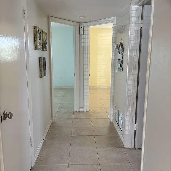 2800 Indian River Blvd #1 — Photo 8