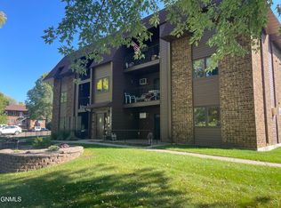 2135 N Washington St APT 4, Bismarck, ND 58501