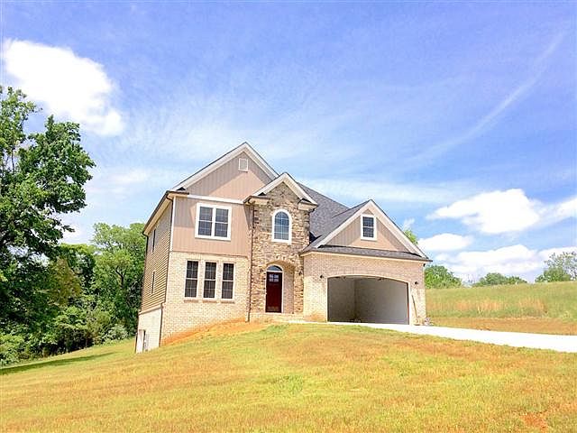 1st image of 126 Black Twig Ln