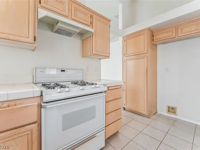 3523 Autumn Rain Ct — Photo 18