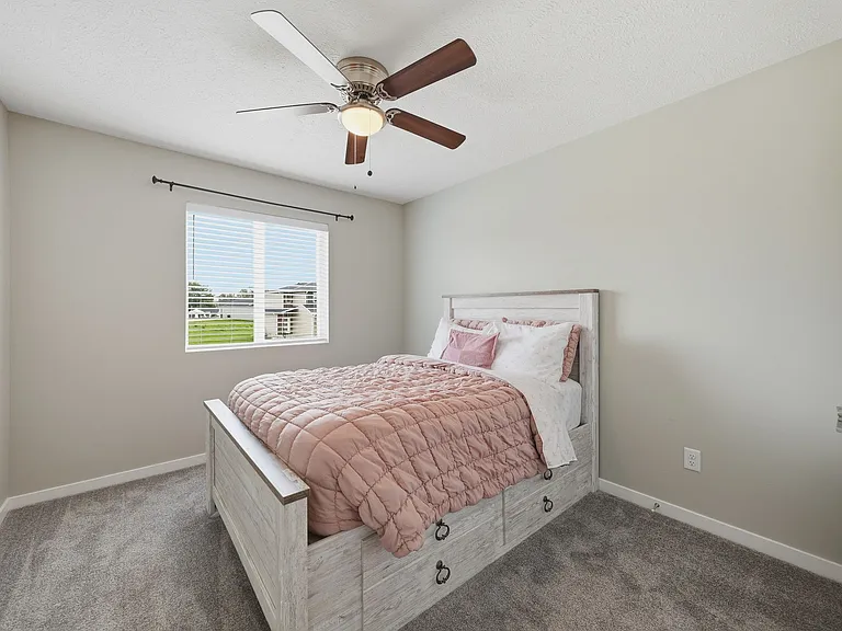 959 Titan Dr — Photo 25