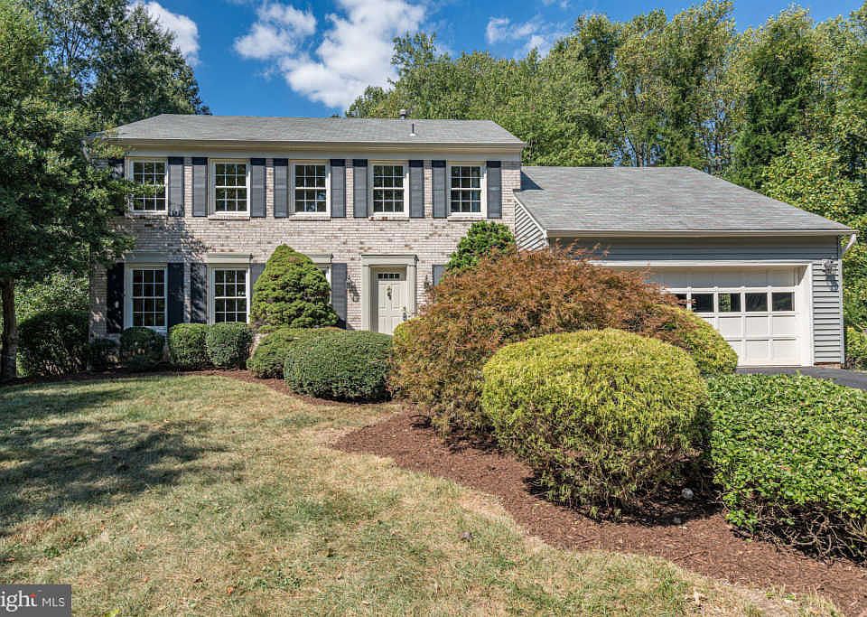 1st image of 9737 Abington Ct