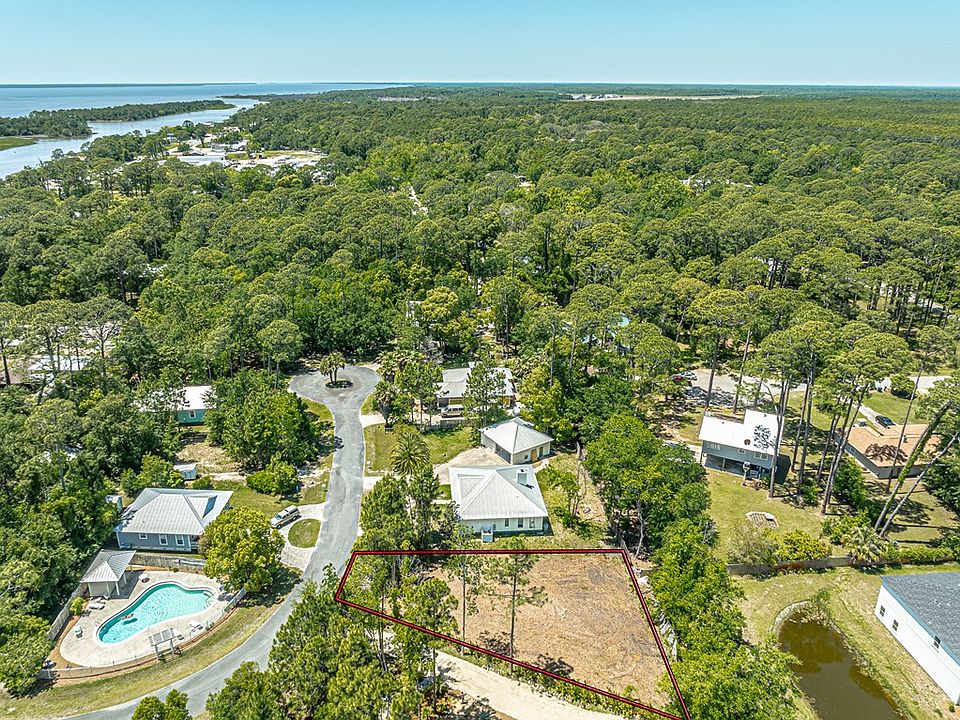 2nd image of 141 Bay Colony Way
