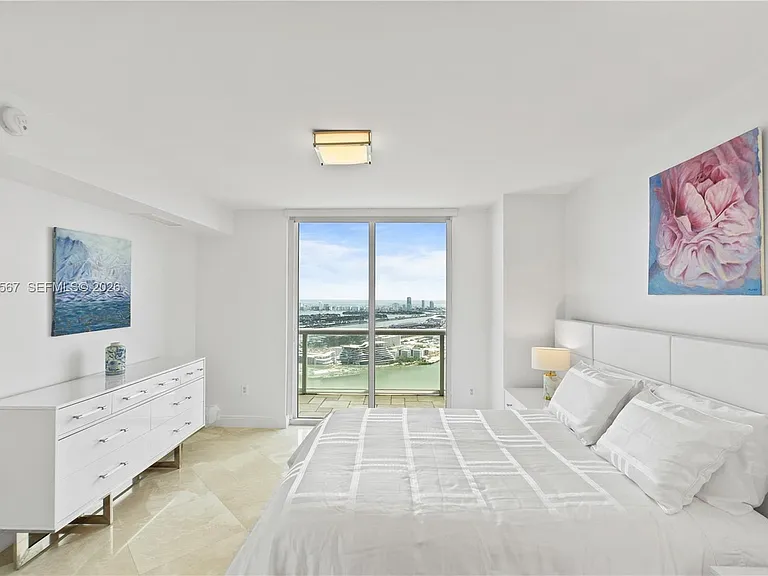 50 Biscayne Blvd #5402 — Photo 24