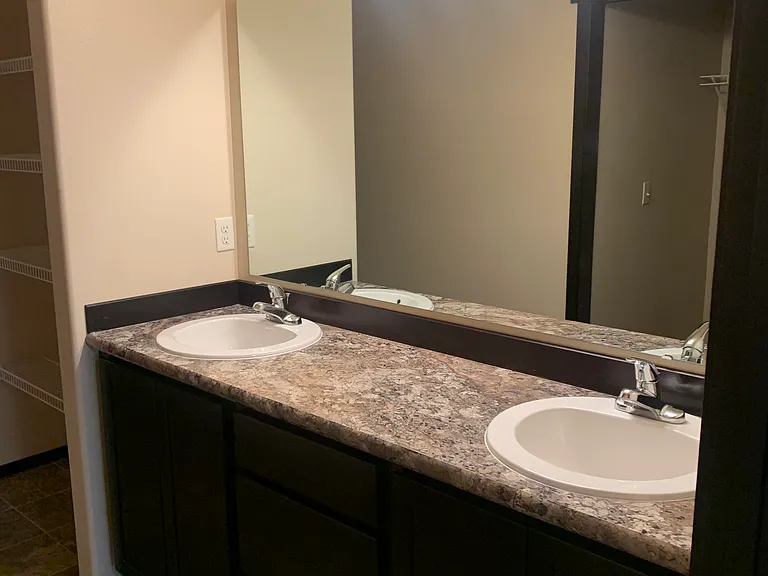Columbia Villa & Cove — Photo 135