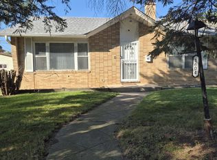 1604 20th St, North Chicago, IL 60064