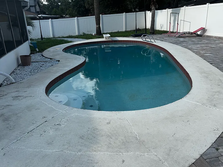 8139 Village Green Rd — Photo 1
