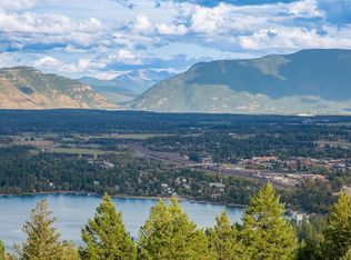 317 Wolf Run Dr, Whitefish, MT 59937
