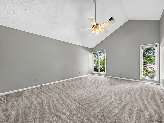 5th image of 6954 Springlake Dr