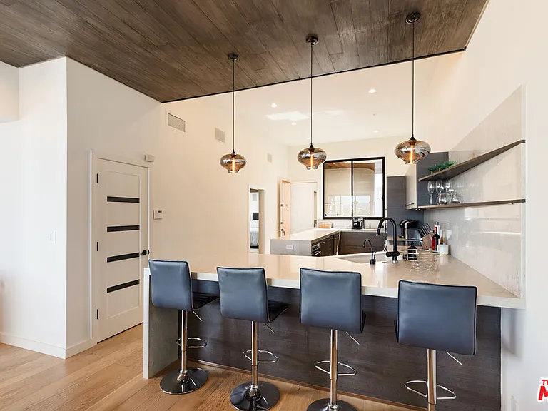 6209 Pacific Ave #201 — Photo 13