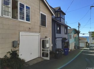 228 4th Pl, Manhattan Beach, CA 90266