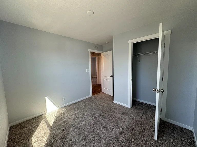 2627 S Lamb Blvd #89 — Photo 22