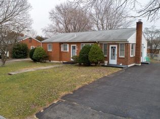 240 Lynn Haven Cir, Vinton, VA