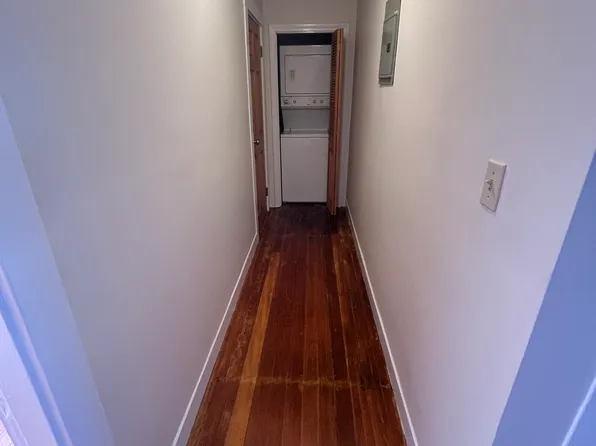 7 Lorraine St, Roslindale, MA