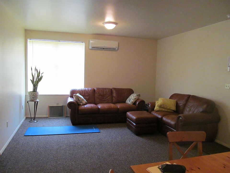 2nd image of 27 S 5th St APT A3