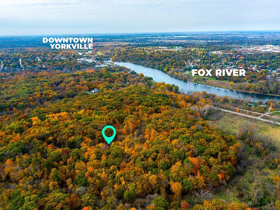 This ideal location has great access to I-88 via Rt 47 and Rt 34 or Rt 71 to Orchard Road and I-88. 