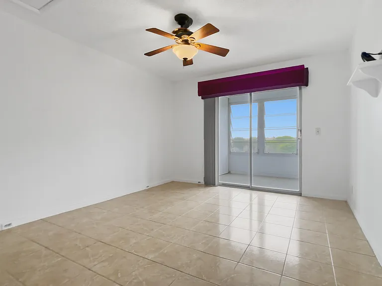 101 SW 132nd Way #418J — Photo 10