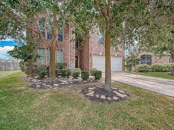 2nd image of 19703 Lily Pad Ln