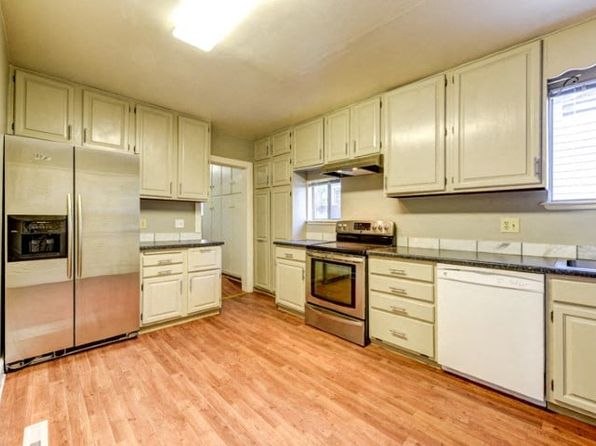 2316 Walnut St #2316