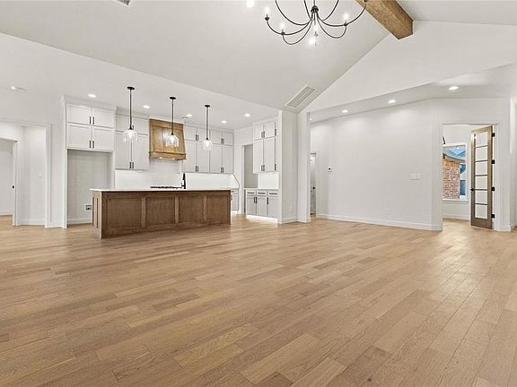 5th image of 2703 Cloud Nine Cir