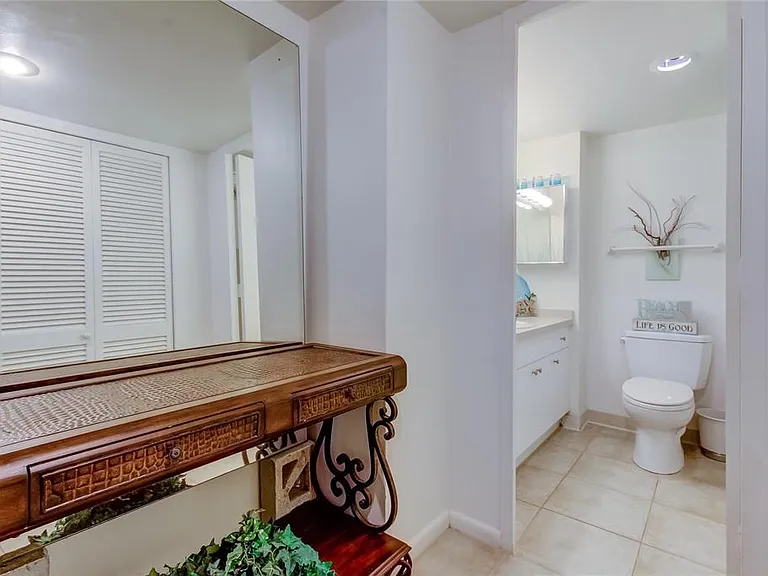 880 Mandalay Ave #604 — Photo 14
