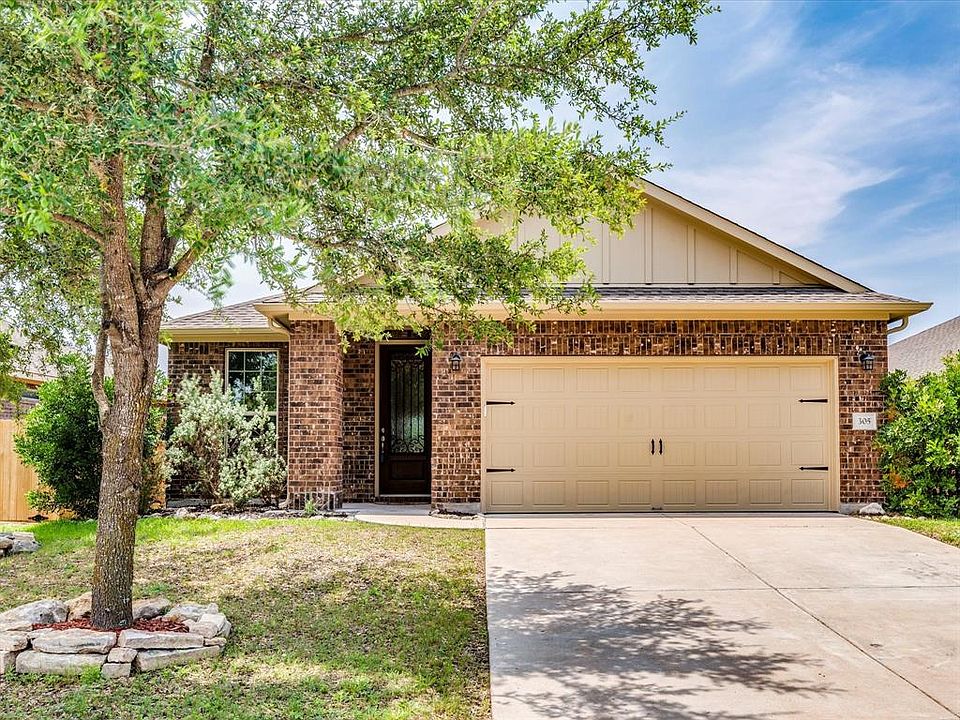 1st image of 305 Nivens Dr