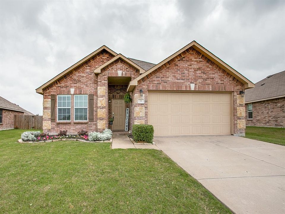 1st image of 14 Vervain Dr