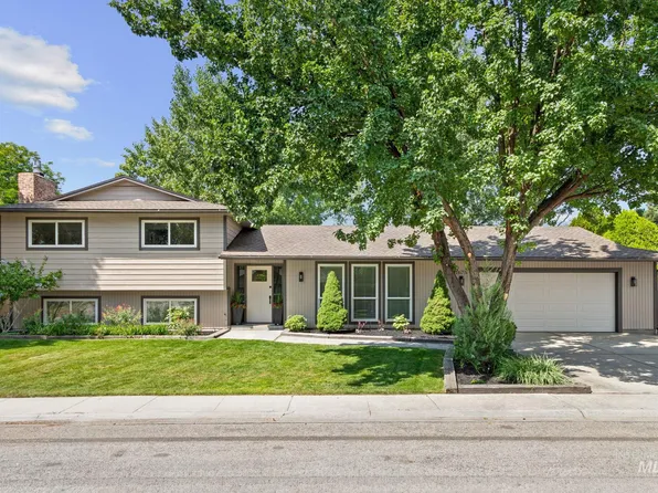 1675 S Country Terrace Way, Meridian, ID 83642