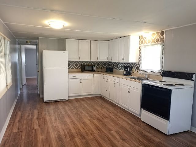 1st image of 4000 24th St N #321