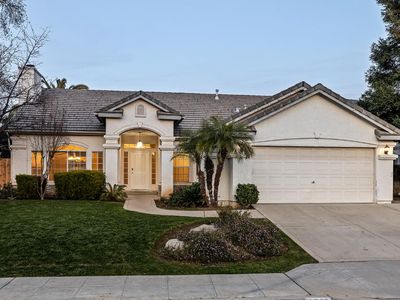 9786 N Backer Ave, Fresno, CA, 93720