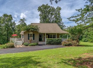 115 Little Creek Rd, Moneta, VA 24121