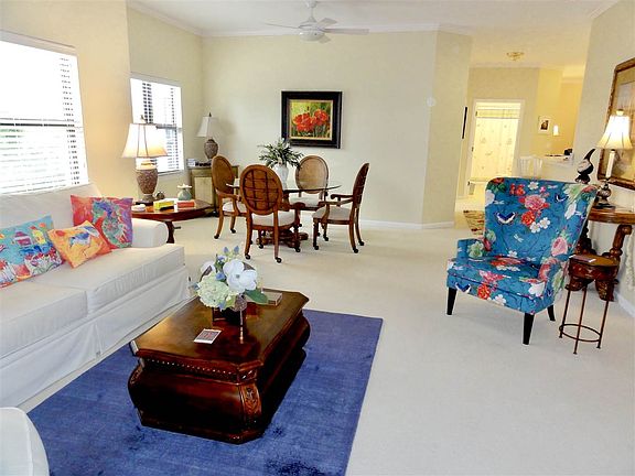 4th image of 120 Laurel Wood Way Unit 207