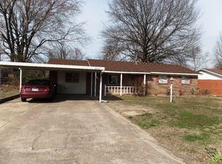 2437 W Twin Springs St, Siloam Springs, AR 72761