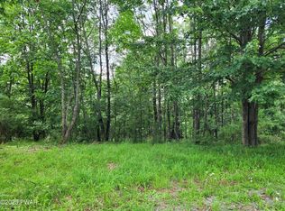 27 Summit View Ct, Honesdale, PA 18431