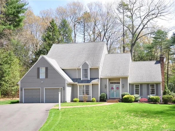 23 Daventry Hill Road, Avon, CT 06001