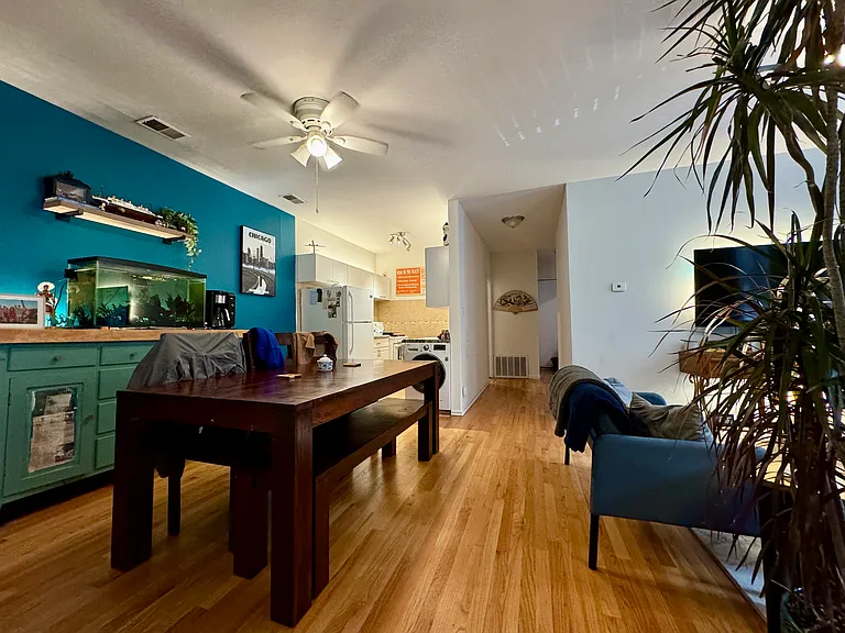 1481 W Huron St #1 — Photo 11