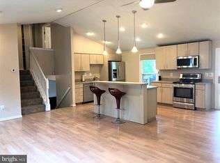 798 Ruxshire Dr, Arnold, MD 21012