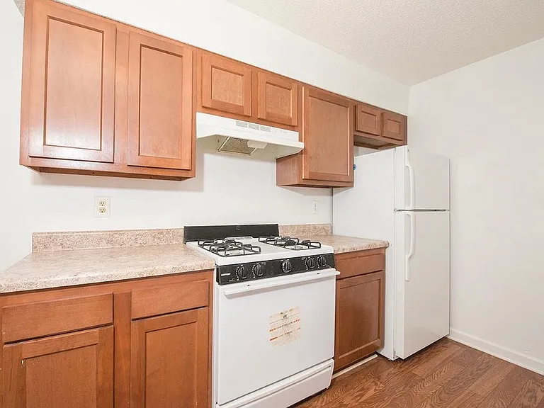 Sage Pointe — Photo 15