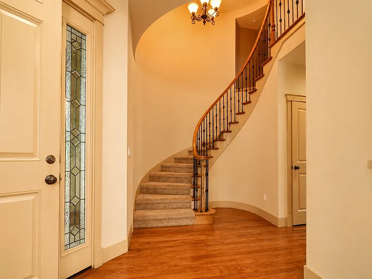 18626 37th Dr SE — Photo 11