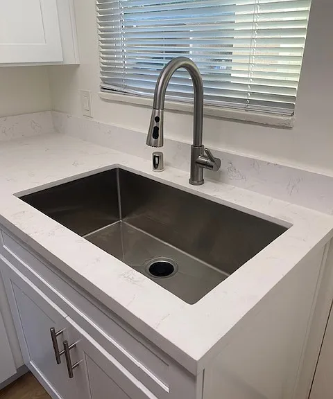 1009 W Huntington Dr #13 — Photo 14