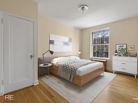 3rd image of 3722 85th St APT 32
