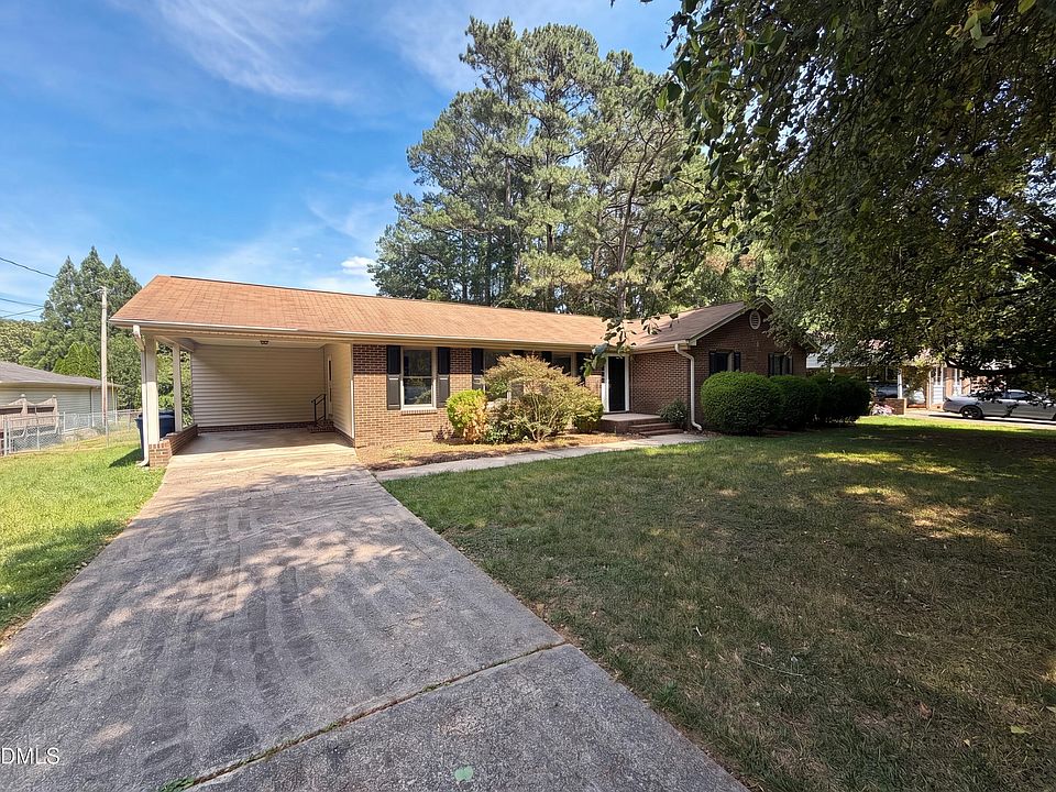 1st image of 4822 Heritage Dr