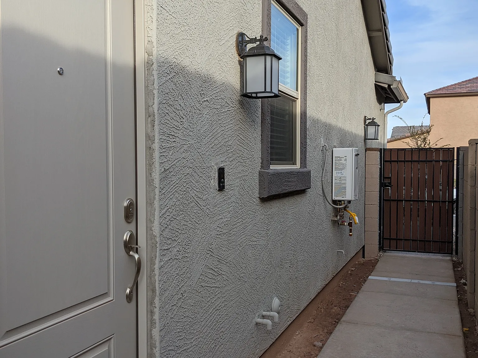 1 bed, 600 sqft, $1,400 — Photo 2