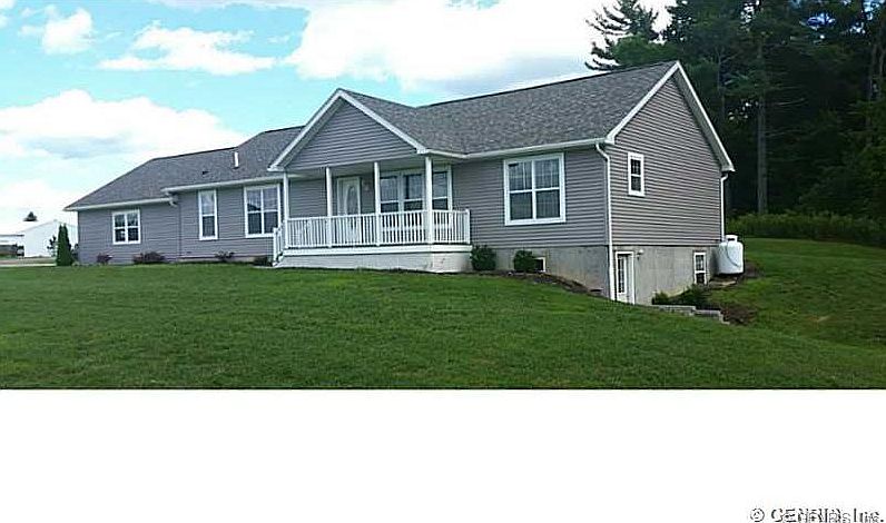 1st image of 8 Keuka Ests
