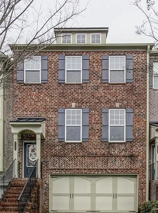 2124 Cobblestone Cir
