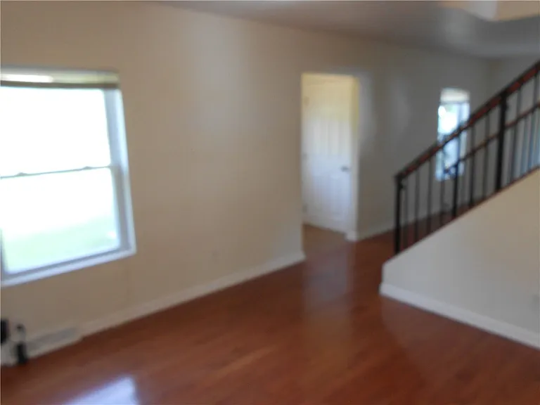 1318 Oakridge Rd — Photo 9