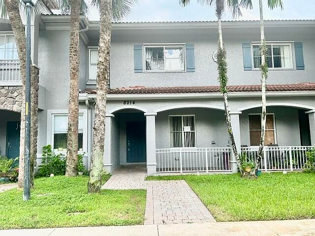 1st image of 8214 SW 29th Street #104